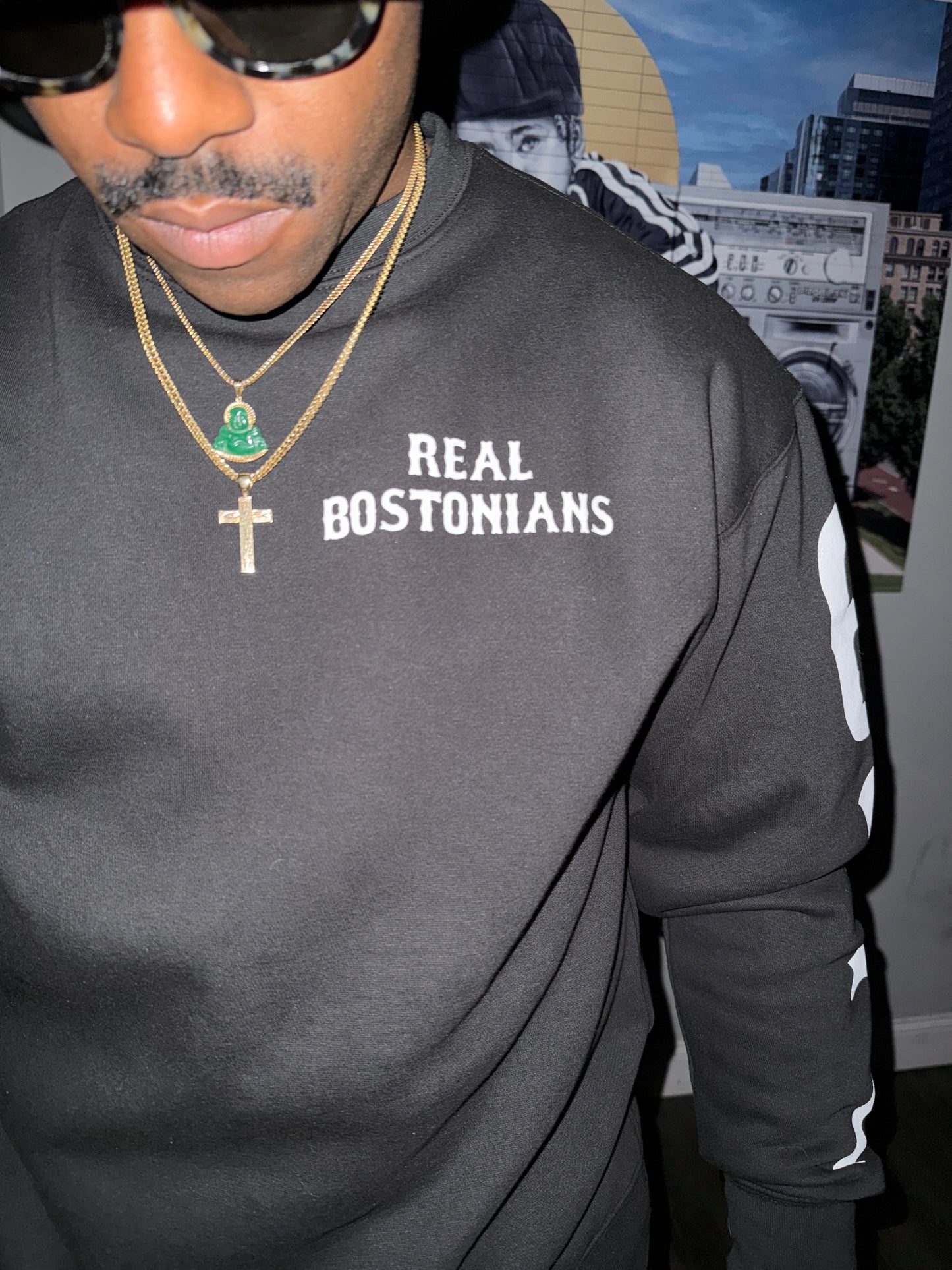 "Real Bostonians Crewneck - 617 Black"