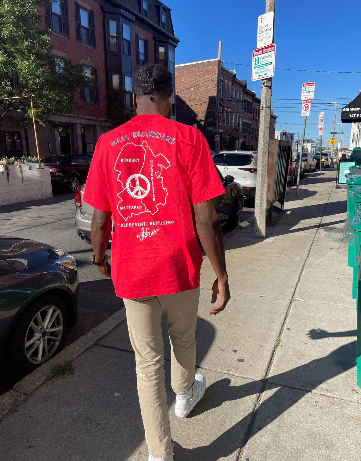 “Real Bostonians 'Fandom' T-Shirt”